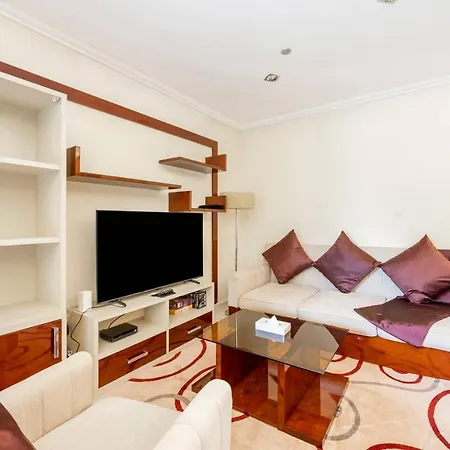 Fully-Equppied Studio With Private Beach And Pool Dubai Exterior photo